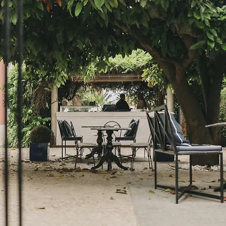 Torel Palace 게스트하우스 5*