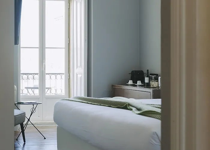 Torel Palace Πανσιόν 5*